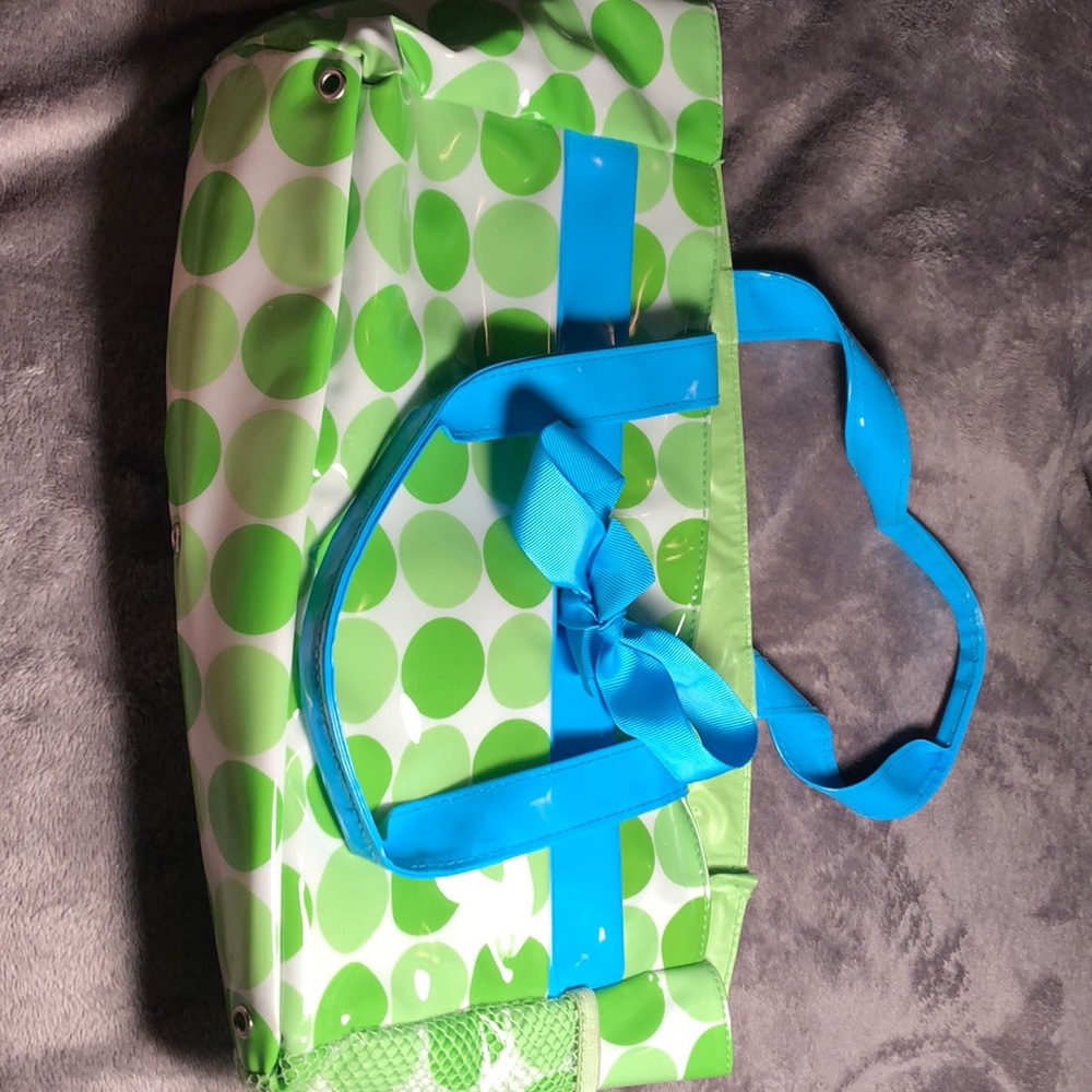 COPY - Green Waterproof bag/shower caddy